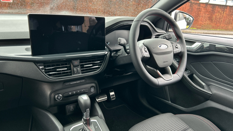 Ford Focus 1.0 EcoBoost Hybrid mHEV 155 ST-Line 5dr Auto Petrol Estate